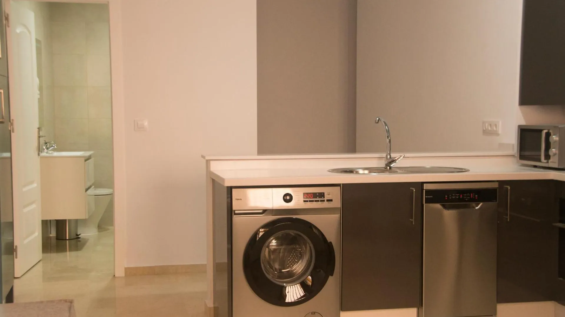 Apartamentos La Pila Del Pato 세비야 아파트