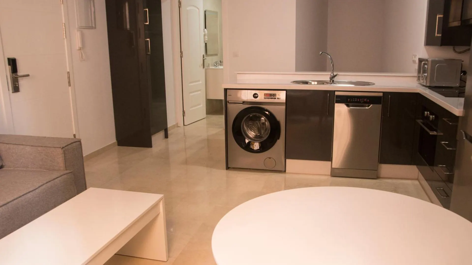 Apartamentos La Pila Del Pato 세비야